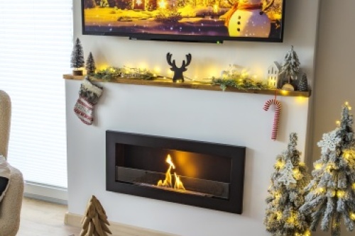 Hangende bio-ethanolhaard met glas 900x400 SLIM – zwart gestructureerd mat biokominek_wiszacy_z_szyba_900x400_slim_czarny_strukturalny_mat_aranzacja_08