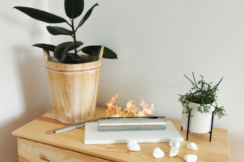 Vrijstaande bio-ethanolhaard Stainless witte glans biokominek_wolnostojacy_stainless_bialy_polysk_aranzacja_2